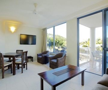 Airlie-Beach-Accommodation-1